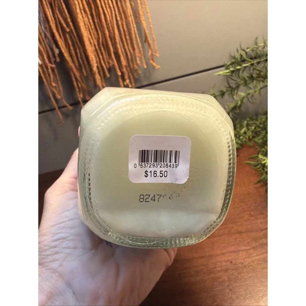 Bath & Body Works bath body
